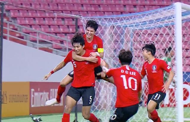 亚洲杯中国对韩国比赛裁判